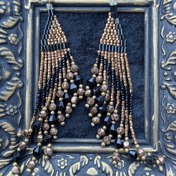 Vintage Chipita Breaded Earrings Gold Black - Picture 5 of 5